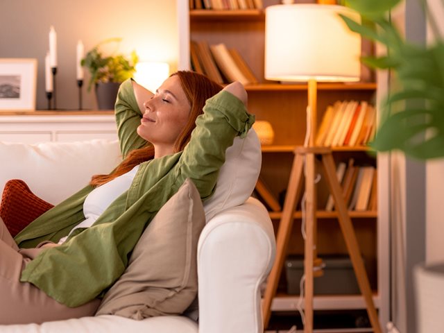 Πως θα αλλάξεις διακόσμηση στο σπίτι με μηδενικό budget; 5 έξυπνα decor hacks