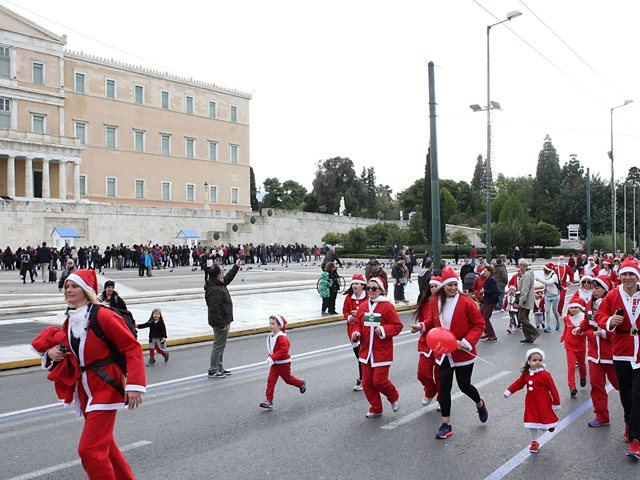 Χριστούγεννα στην Αθήνα: Christmas market, Santa run και δράσεις για όλη την οικογένεια