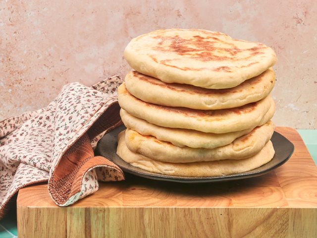 Αφράτες πιτούλες στο τηγάνι - Έτοιμες σε 5 λεπτά!