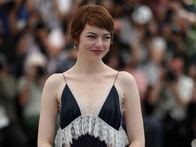 "Το μεγαλύτερο δώρο της ζωής μου": H Έμα Στόουν μιλάει για την κόρη της, Λουίζ