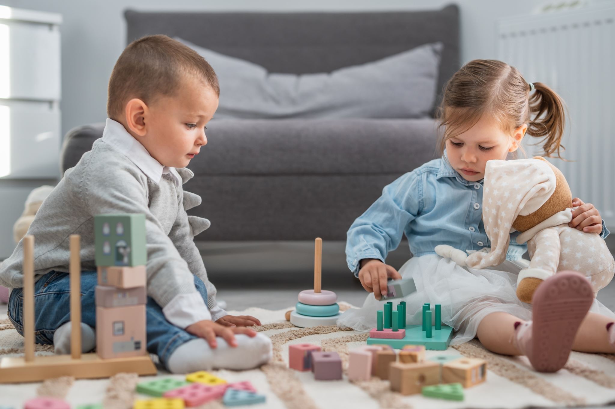 "Μέχρι τα 3 τους χρόνια, τα παιδιά δεν χρειάζονται άλλα παιδιά, χρειάζονται εμάς"