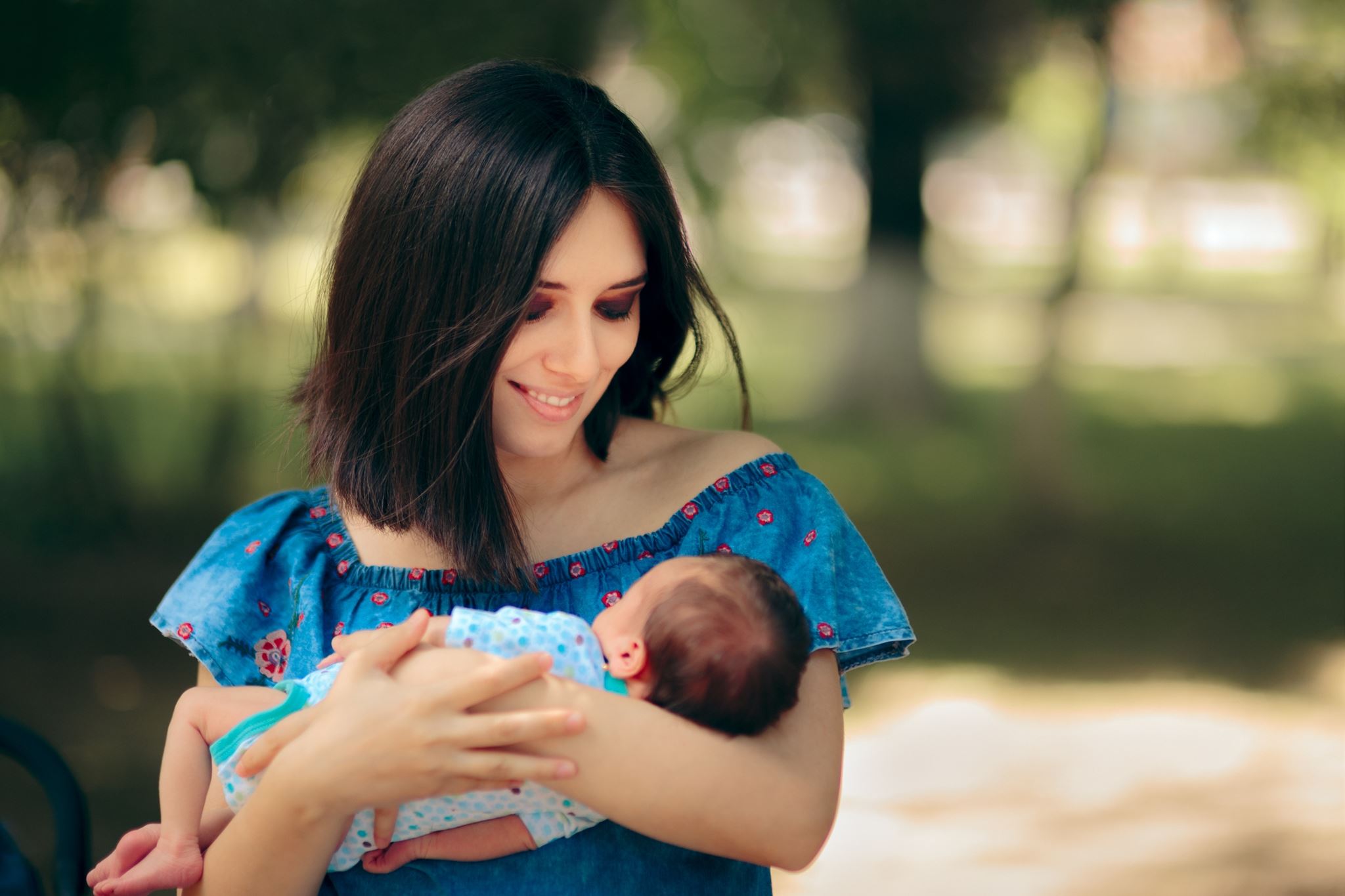 Επιτυχημένος θηλασμός: 6 tips για τη σωστή πρόσκολληση στο στήθος