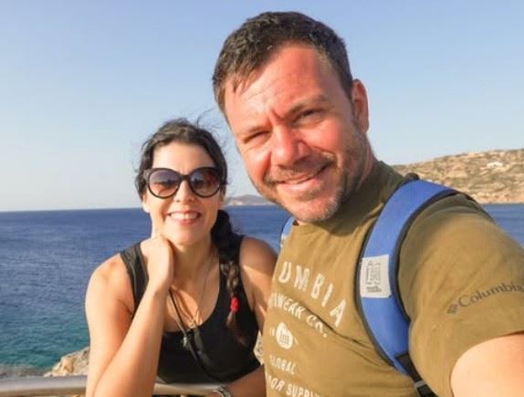Γιατί επιλέγω να μην δείχνω τα παιδιά μου στα social media; H Ηλέκτρα Αστέρη εξηγεί τους λόγους