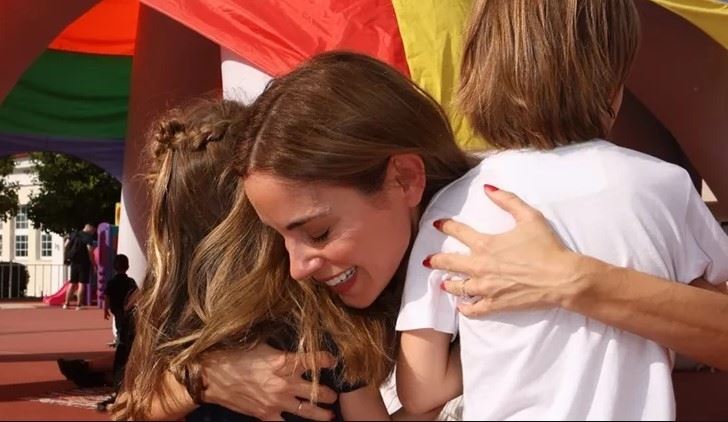"Χιλιάδες σκέψεις, καμία παύση": Η Δούκισσα Νομικού σε μία ανάρτηση για τα παιδιά της
