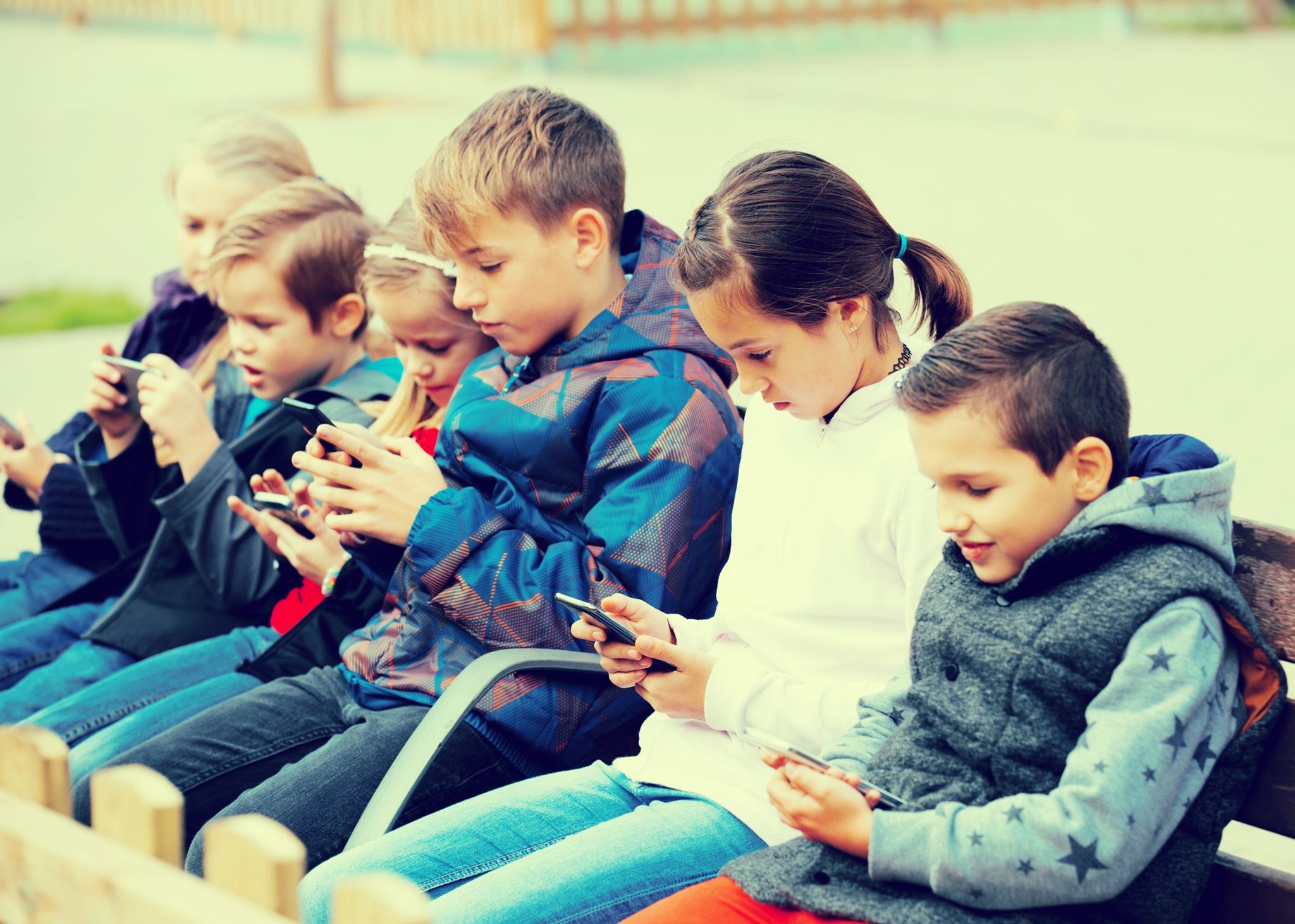 Τα social media συνδέονται με αύξηση συμπτωμάτων ΔΕΠΥ: Τι αποκαλύπτει νέα έρευνα