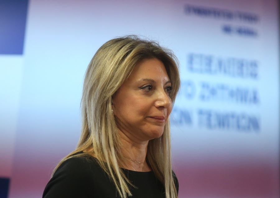 Η άμβλωση δεν διχάζει την επιστήμη, ας μην την μετατρέψουμε σε πεδίο σύγκρουσης