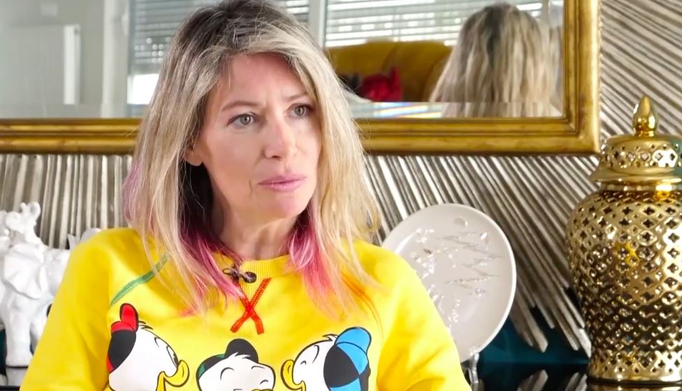 Άριελ Κωνσταντινίδη: "Η σχέση μαμάς-κόρης είναι δύσκολη. Εμένα με παίδεψε, με έμαθε πάρα πολλά"