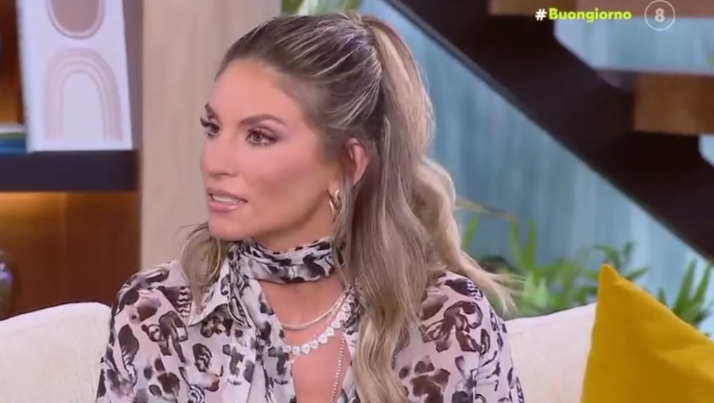 Αθηνά Οικονομάκου: "Με τρομάζει που τα παιδιά μου δεν έχουν περάσει δυσκολίες - Ζουν σε ένα σύννεφο, δεν είναι απλά τα πράγματα εκεί έξω"