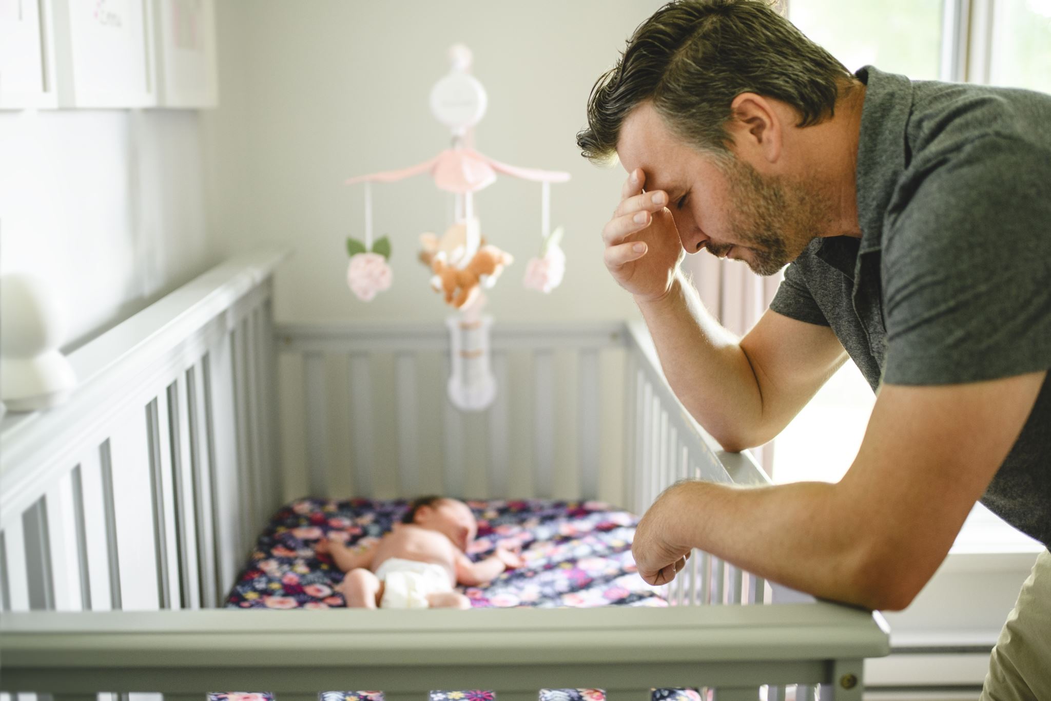 "Έτσι έγινα καλύτερος πατέρας"- H εξομολόγηση ενός μπαμπά με επιλόχειο κατάθλιψη