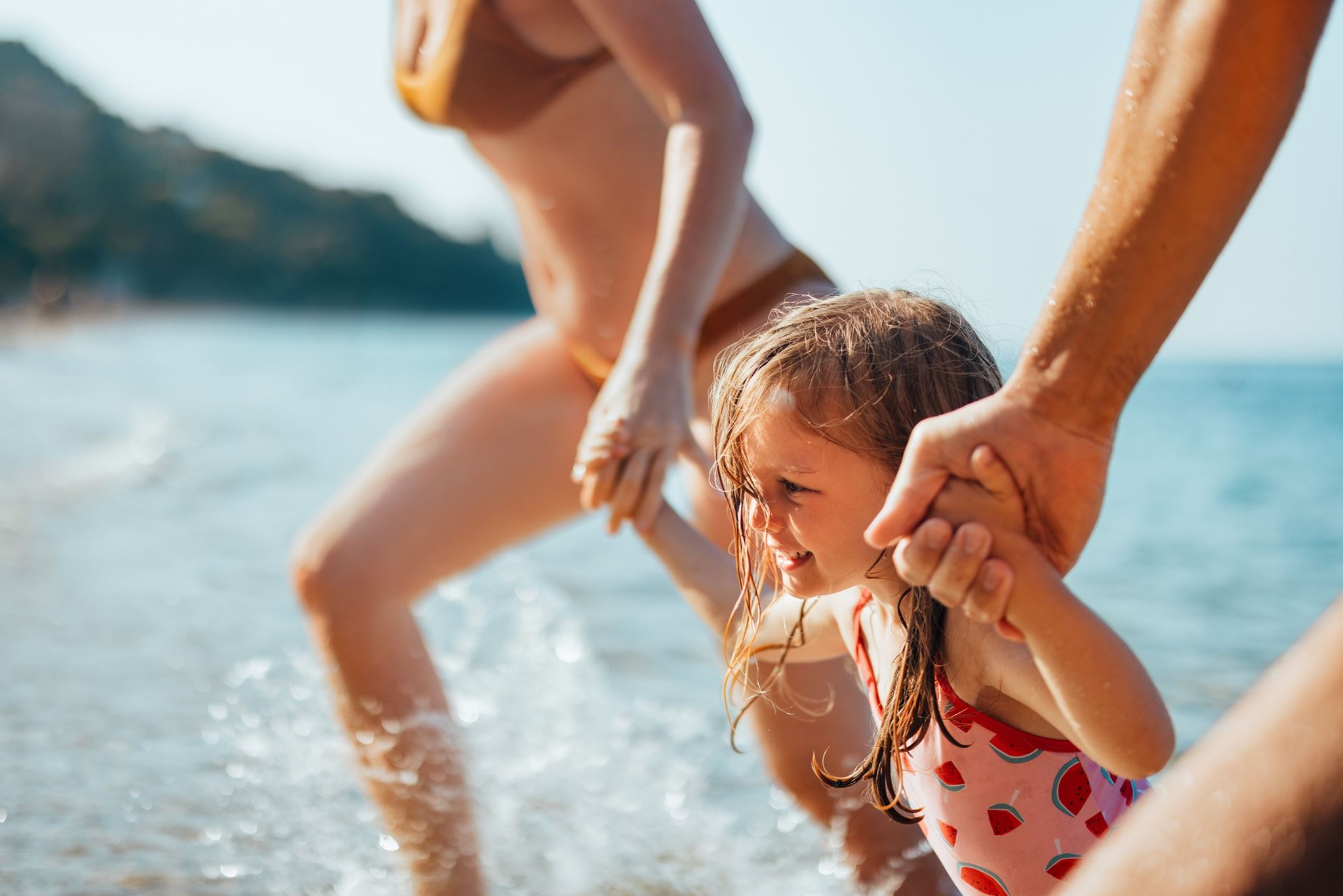 Τα tips που κάθε γονιός πρέπει να ξέρει για ασφαλείς διακοπές με τα παιδιά