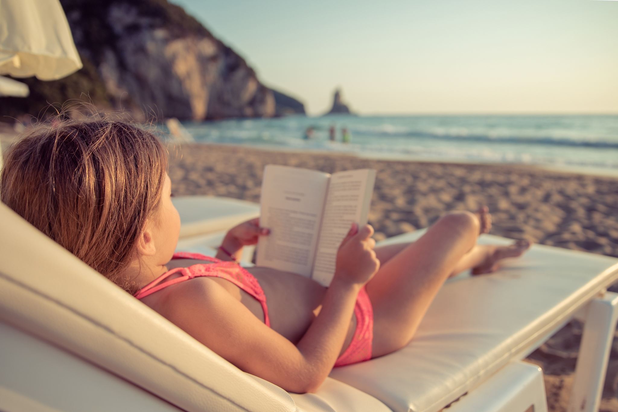 #BookClub: 10 παιδικά βιβλία για ένα καλοκαίρι με λιγότερες οθόνες