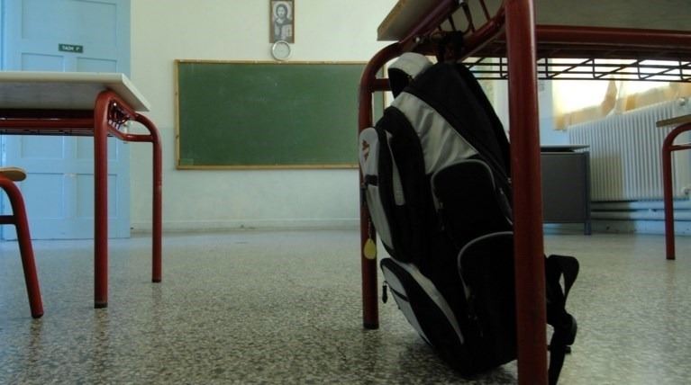 Πετράλωνα: Επίθεση εξωσχολικών σε μαθητή Λυκείου μετά τον αγιασμό - Τον απείλησαν και τον τραυμάτισαν