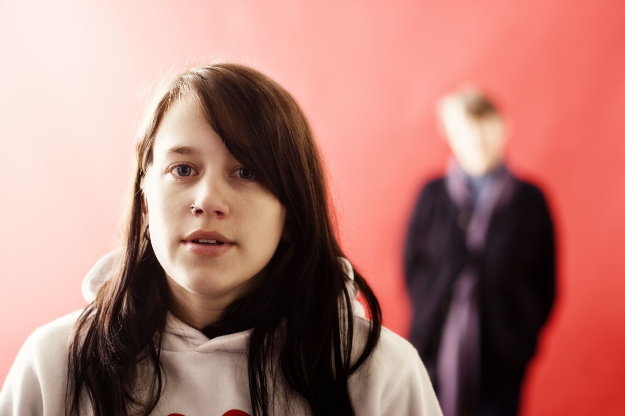 "Aνοίγουν την πόρτα και τρέχουν μακριά": Τα σημάδια που δείχνουν ότι ένα παιδί σκέφτεται να φύγει από το σπίτι του