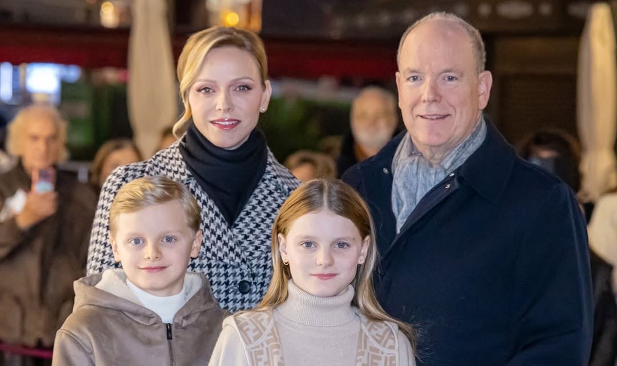 11χρονα fashion icons ο Ζακ και η Γκαμπριέλα του Μονακό - Τα ρούχα που φόρεσαν για το άναμμα του δέντρου στο Πριγκιπάτο έγιναν ανάρπαστα