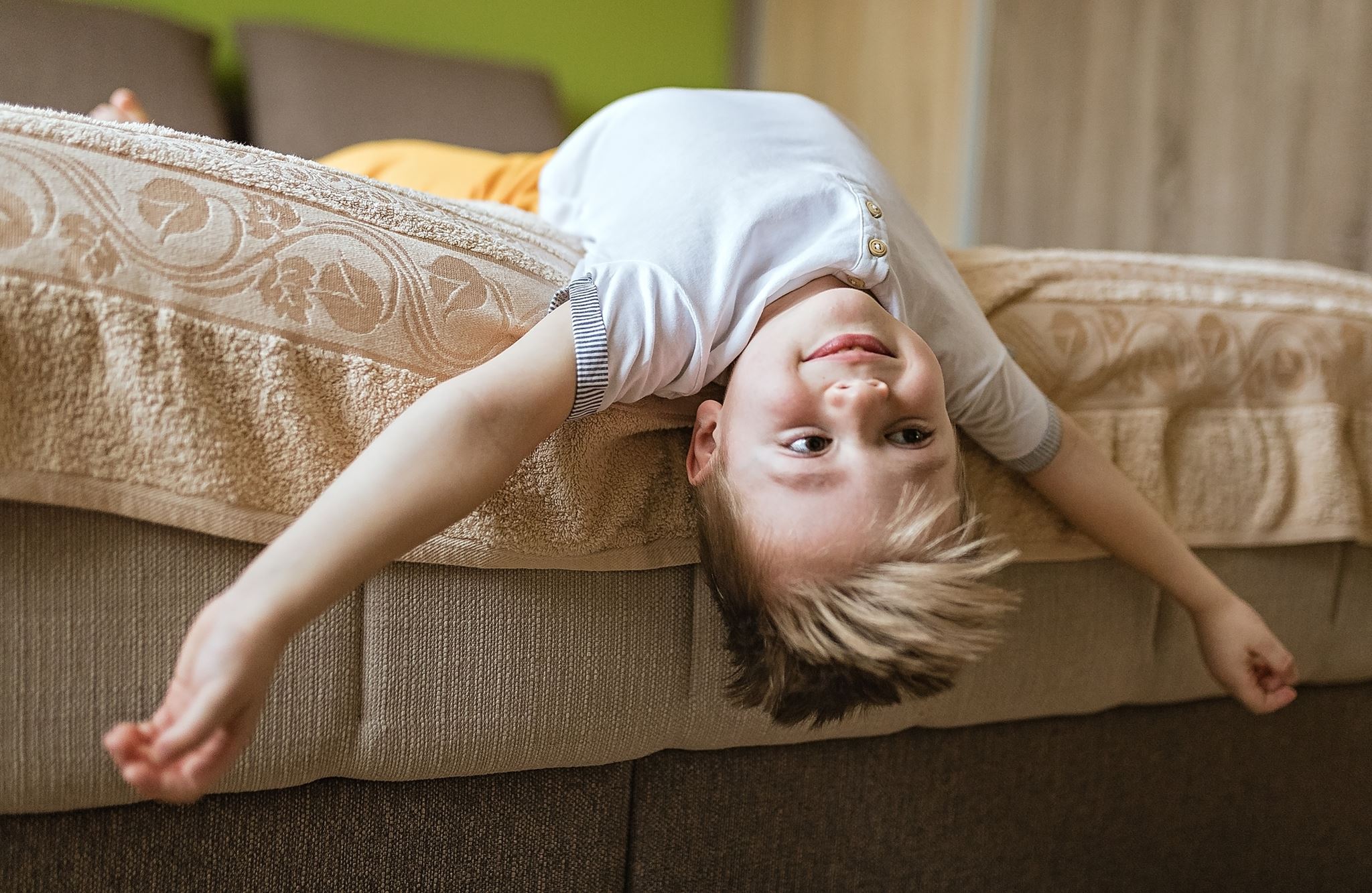 Μοντέρνα κουρέματα για δραστήρια αγόρια: 15 ιδέες για έμπνευση πριν το κομμωτήριο
