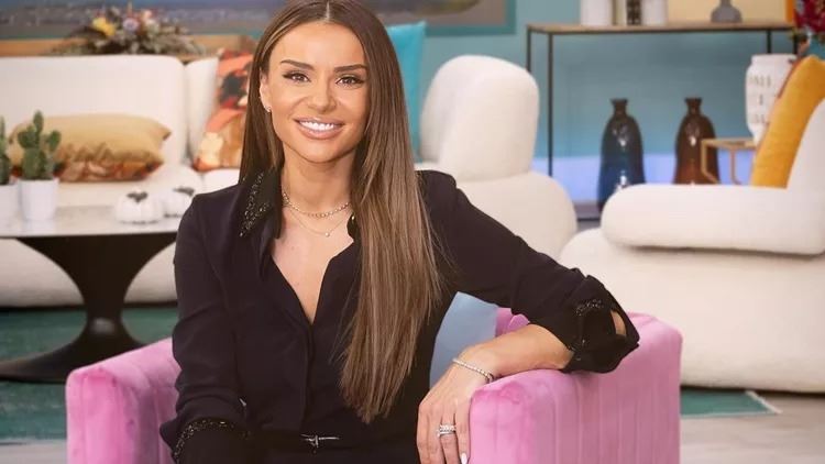 Ελένη Τσολάκη: Αυτό το ιδιαίτερο στολίδι διάλεξε για τα πρώτα Χριστούγεννα της κόρης της