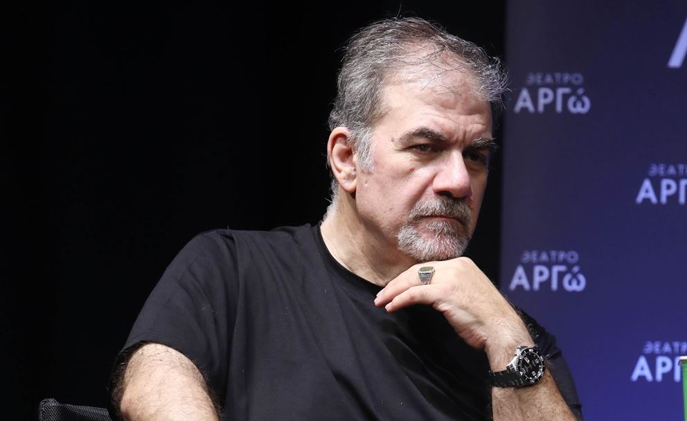 Δημήτρης Σταρόβας: "Ο πατέρας μου παράτησε τη μάνα μου- Ήμουν το εξώγαμο, μαζεύανε υπογραφές να μας διώξουν"