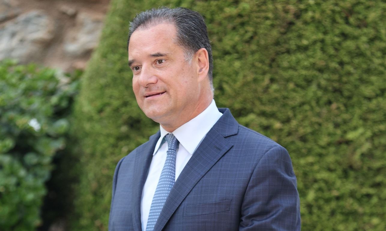 "Δεν αντικαθίσταται η μάνα, τελείωσε": Ο Άδωνις Γεωργιάδης σε μια εξομολόγηση για την απώλεια της μητέρας του