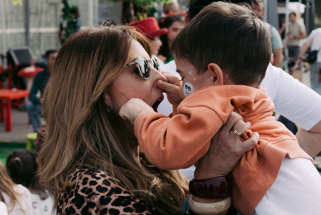 Η ΑΒ Βασιλόπουλος γιόρτασε μαζί μας την οικογένεια και τις αληθινές στιγμές στο The Mamagers Family Fun Day