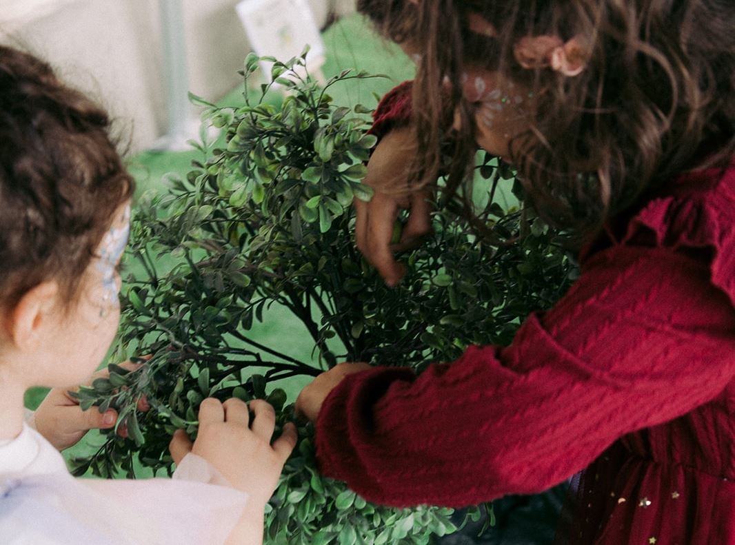 Στο The Mamagers Family Fun Day, το "ταξίδι της ελιάς" από τη Χρυσελιά μάγεψε μικρούς και μεγάλους