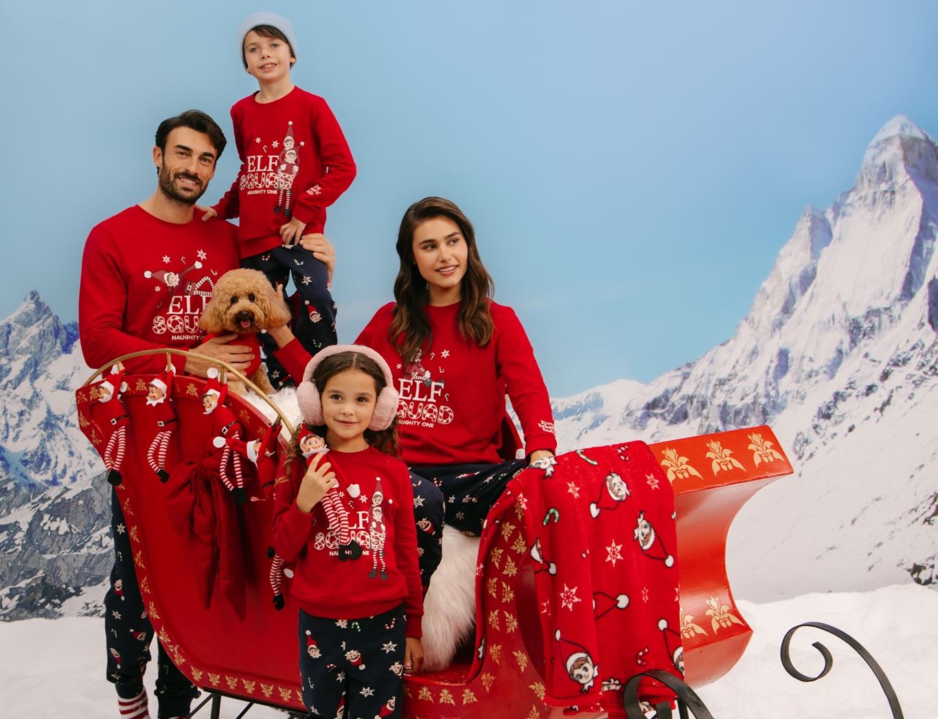 Οι Elves Behavin’ Badly εμπνέουν τη νέα γιορτινή σειρά της ΥΑΜΑΜΑΥ