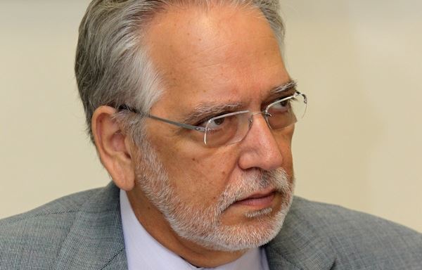 Γεώργιος Χρούσος: "Τα παιδιά είναι πιο ευάλωτα στο στρες. Για να ευχαριστήσουν τους γονείς τους, τους καλοπιάνουν"