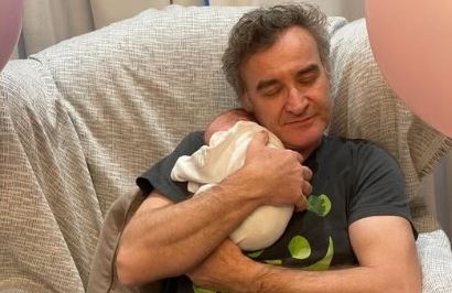 "Γυρίσαμε από το μαιευτήριο με άδεια χέρια…": Το συγκινητικό μήνυμα του Νίκου Ορφανού