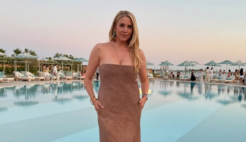 Η Φωτεινή Πετρογιάννη σε καλοκαιρινή βόλτα με τον γιο της