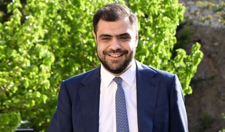 "Σε μια ιδανική ζωή που θα ήταν πολλά προβλήματα λυμένα θα ήθελα σίγουρα να κάνω τρία παιδιά": Ο Παύλος Μαρινάκης για τις δυσκολίες που αντιμετωπίζουν οι γονείς