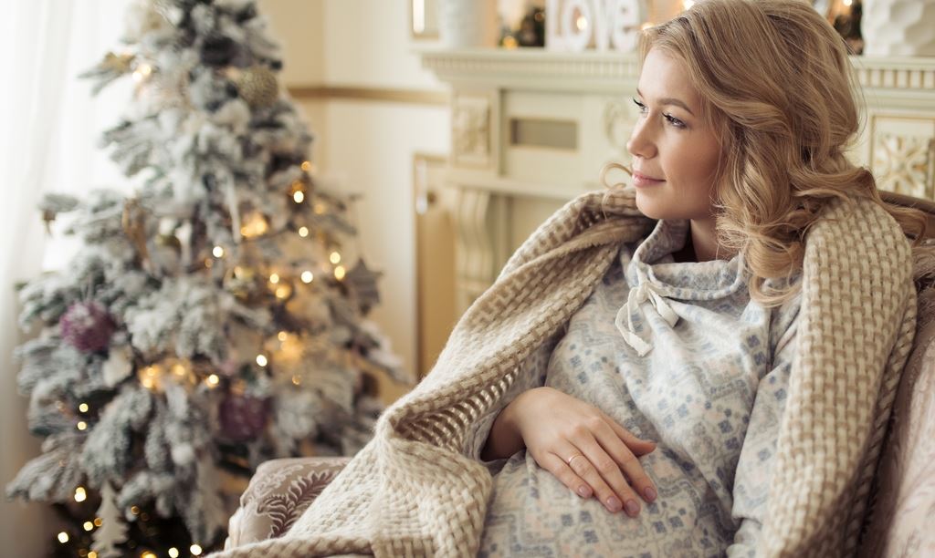 Άγχος στην εγκυμοσύνη πριν τα Χριστούγεννα: Πώς να το διαχειριστείς