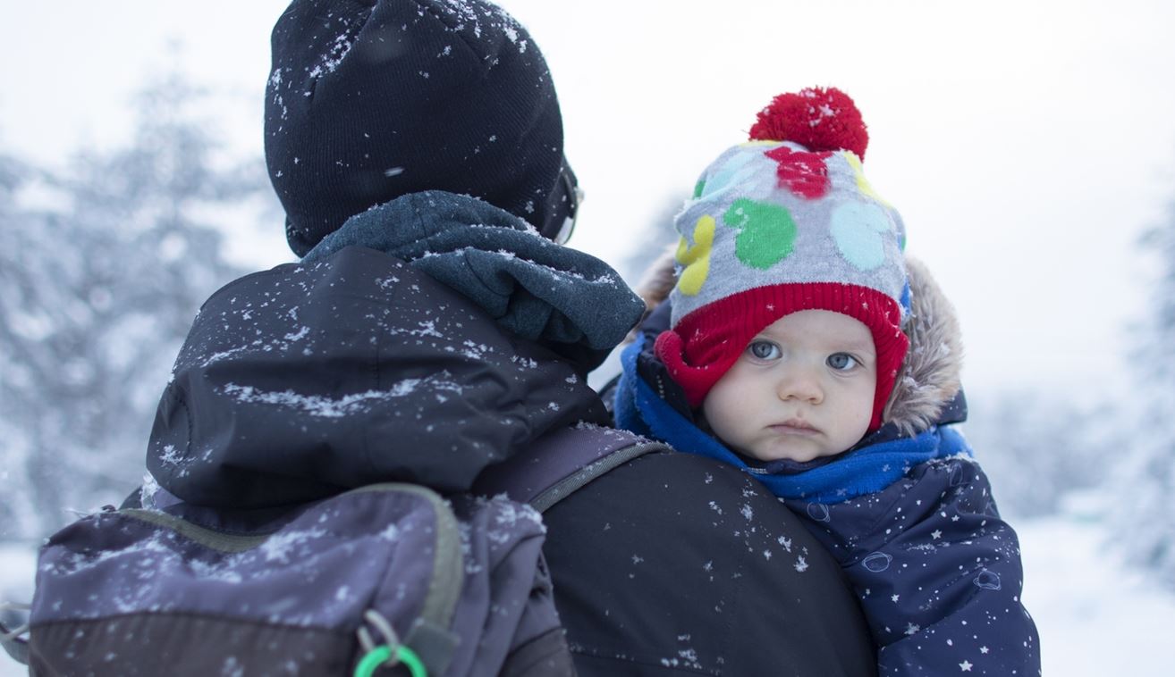 Ταξίδια με μωρό τα Χριστούγεννα: Τι πρέπει να υπολογίσεις