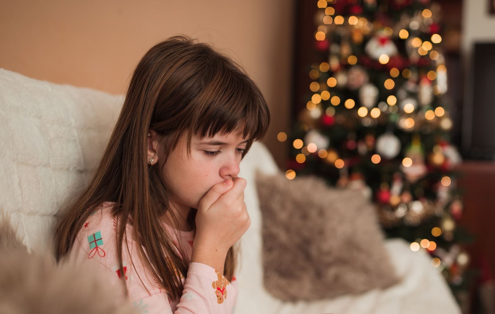 Όσα πρέπει να γνωρίζουν οι γονείς για τη γρίπη που αλλάζει και μεταλλάσσεται διαρκώς