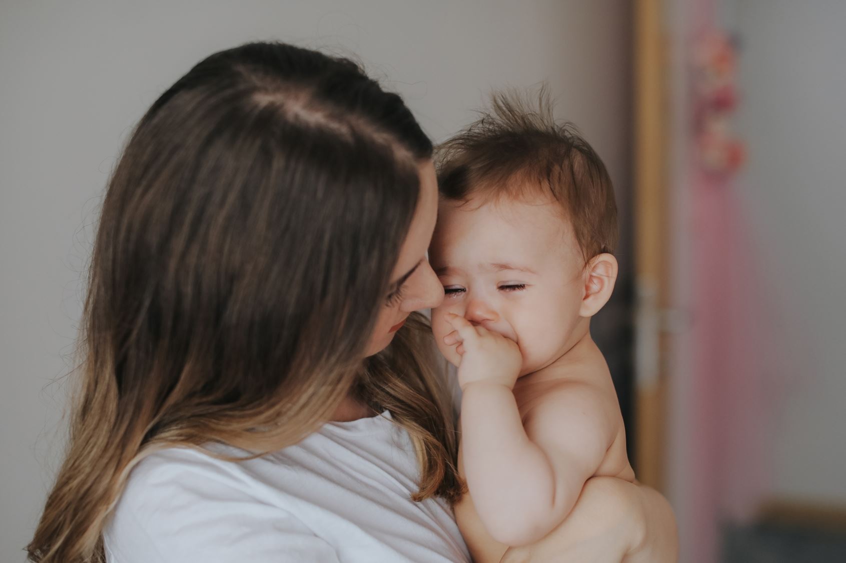 Αυτός είναι ο πιο αποτελεσματικός τρόπος για να σταματήσει το μωρό σου να κλαίει
