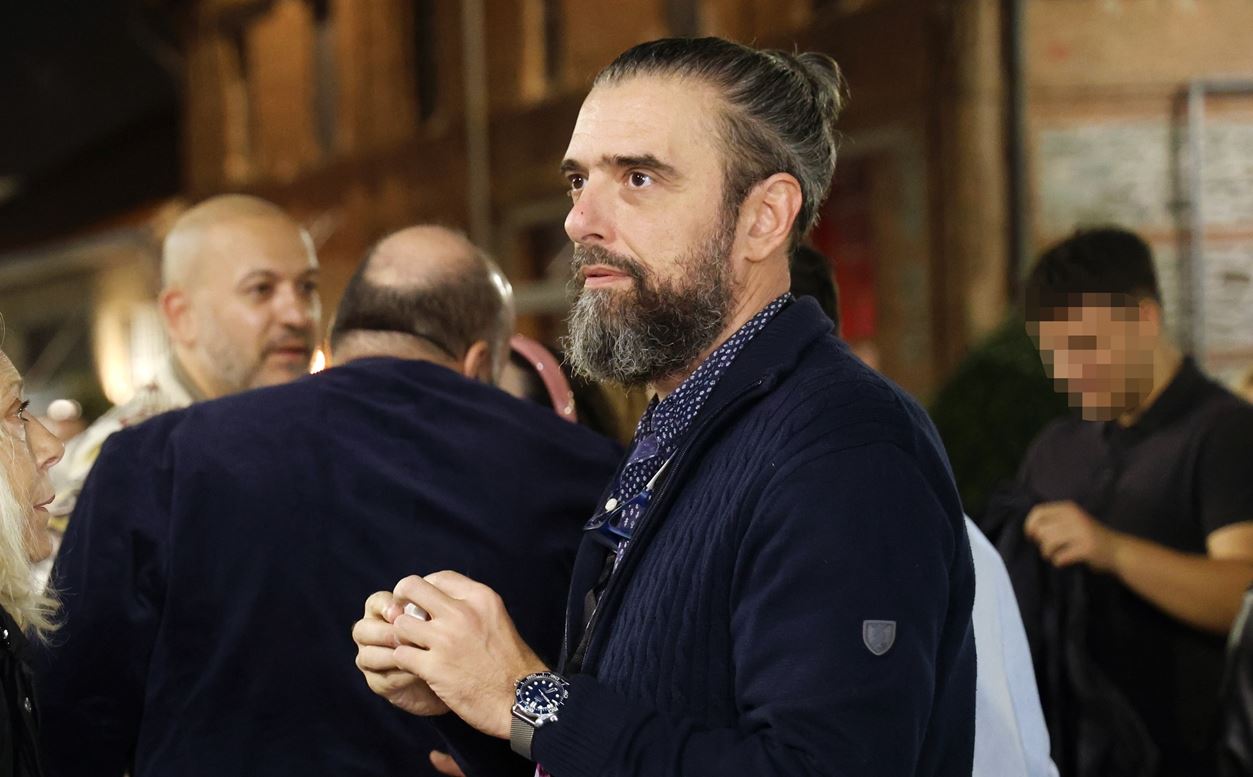 Σωτήρης Τσαφούλιας: "Αν ένα έμβρυο είχε το απόλυτο δικαίωμα στη ζωή, η φύση θα του το είχε εξασφαλίσει χωρίς το σώμα που το κυοφορεί"